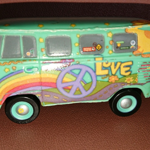 Meet your Posher, Felix - Picture 1 of 1